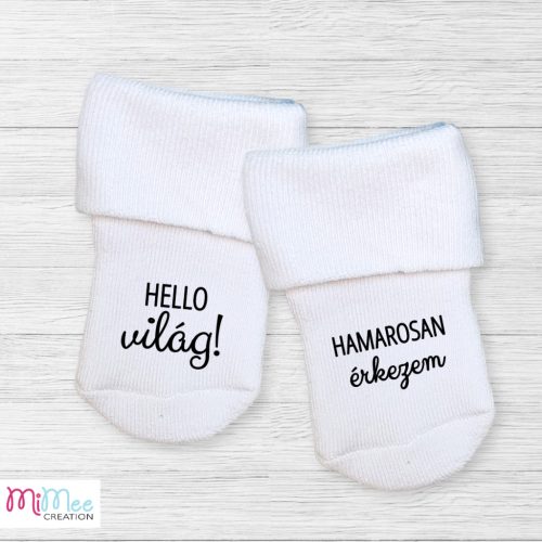 Hello világ! Hamarosan érkezem - baba bejelentő zoknik