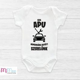 Baba bejelentő body autoszerelő apukának