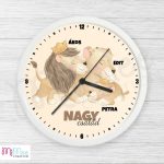 Oroszlán családos, névre szóló falióra